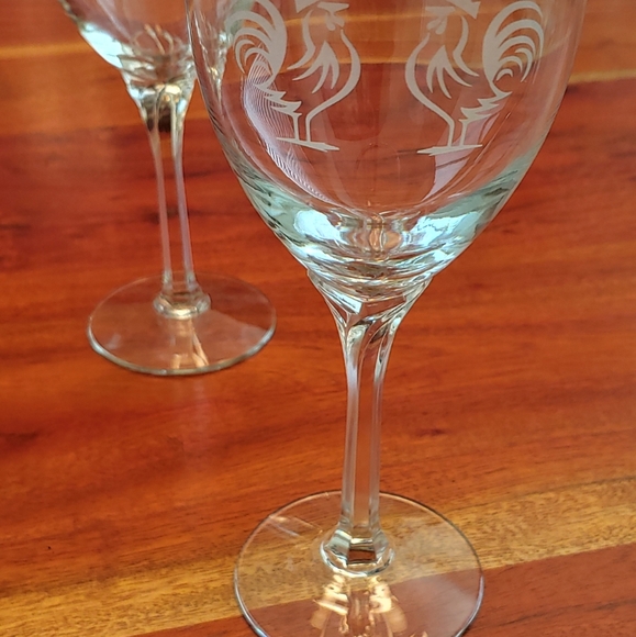 Libbey 'Rooster' Wine Glasses - Picture 8 of 9
